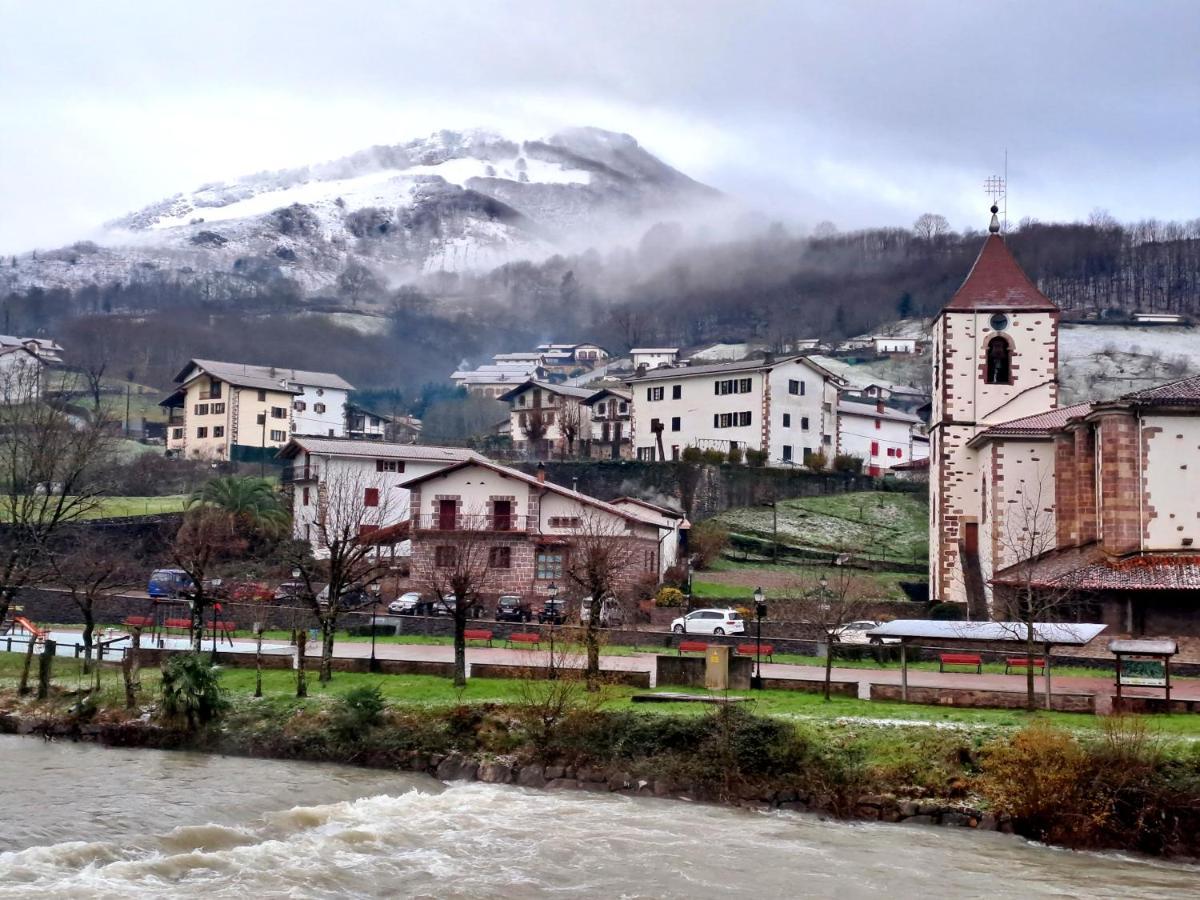 Casa Angiz Etxea Appartement Sumbilla Buitenkant foto